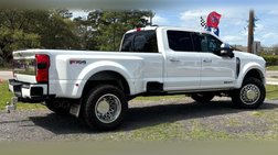 2024 Ford F-450 Super Duty Platinum