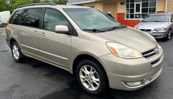 2005 Toyota Sienna XLE