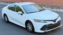 2020 Toyota Camry Hybrid LE