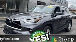 2020 Toyota Highlander LE