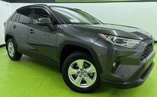 2020 Toyota RAV4 Hybrid XLE