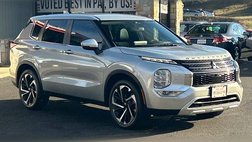 2022 Mitsubishi Outlander Black Edition