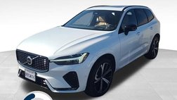 2023 Volvo XC60 B5 Ultimate Dark Theme