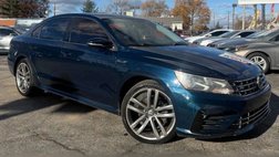 2018 Volkswagen Passat 2.0T R-Line