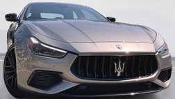 2022 Maserati Ghibli Modena Q4