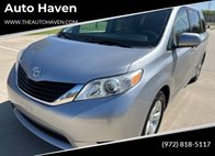 2013 Toyota Sienna LE 7-Passenger