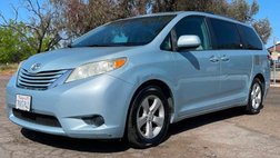 2015 Toyota Sienna LE