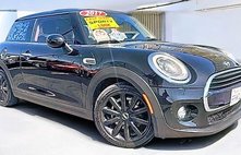 2017 MINI Hardtop Cooper
