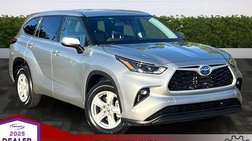 2023 Toyota Highlander Hybrid LE
