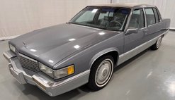 1990 Cadillac Fleetwood Base
