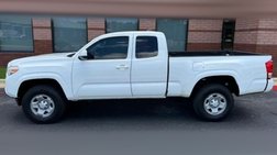 2017 Toyota Tacoma SR
