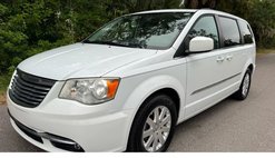 2014 Chrysler Town and Country Touring