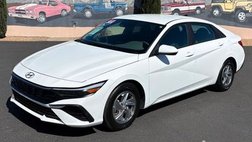 2024 Hyundai Elantra SE
