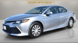 2022 Toyota Camry Hybrid LE
