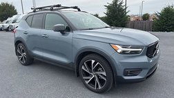 2020 Volvo XC40 T5 R-Design