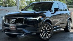 2022 Volvo XC90 T6 Momentum 7-Passenger