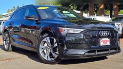 2022 Audi e-tron quattro Premium