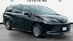 2022 Toyota Sienna XLE 7-Passenger