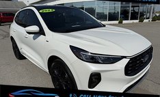 2024 Ford Escape ST-Line Elite