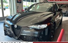2025 Alfa Romeo Giulia Intensa