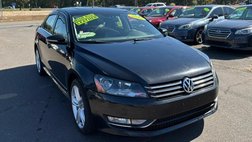 2012 Volkswagen Passat SEL Premium PZEV