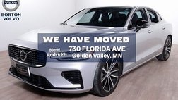 2023 Volvo S60 Recharge T8 Plus Dark Theme