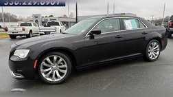 2020 Chrysler 300 Touring L