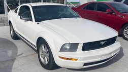 2008 Ford Mustang 2dr Cpe Deluxe