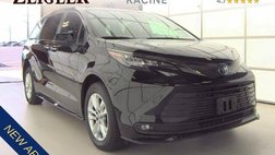 2022 Toyota Sienna Woodland Edition
