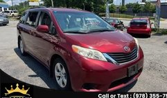 2014 Toyota Sienna 5dr 8-Pass Van V6 LE FWD (Natl)