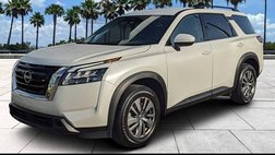 2024 Nissan Pathfinder SV