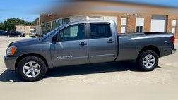 2013 Nissan Titan SV