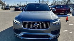 2020 Volvo XC90 T6 Momentum