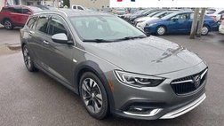 2018 Buick Regal TourX Essence