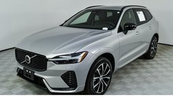 2023 Volvo XC60 B5 Plus Dark Theme