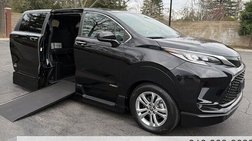2021 Toyota Sienna XSE 7-Passenger