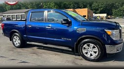 2017 Nissan Titan SV