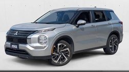 2023 Mitsubishi Outlander SE