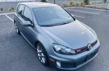 2013 Volkswagen GTI 2.0T 4-Door FWD with Convenience and Sunroof