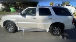 2005 Cadillac Escalade Base