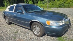 2001 Lincoln Town Car Signature