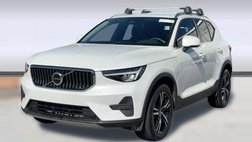 2024 Volvo XC40 B5 Core Bright Theme