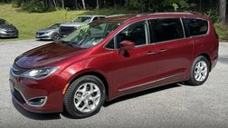 2017 Chrysler Pacifica Touring L FWD