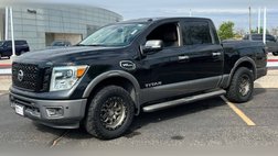 2017 Nissan Titan Platinum Reserve