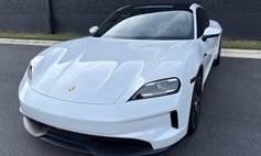 2025 Porsche Taycan Base
