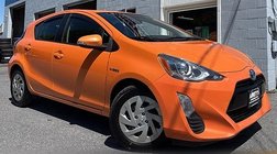 2016 Toyota Prius c Four