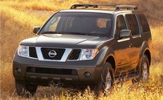 2005 Nissan Pathfinder SE