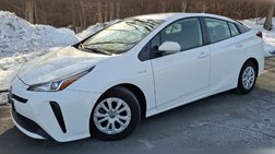 2022 Toyota Prius LE