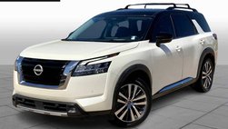 2022 Nissan Pathfinder Platinum