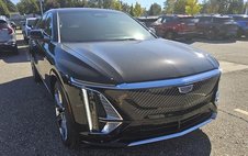 2024 Cadillac LYRIQ Luxury 3